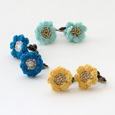 コットンレース糸のアクセサリー1