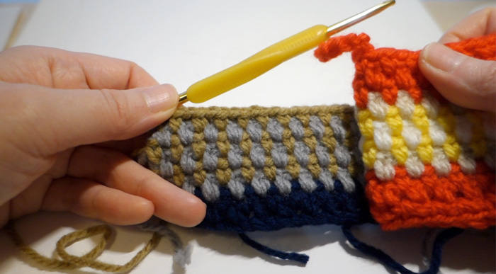 アクリルタワシの途中