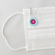 糸ボタンのマスククリップ